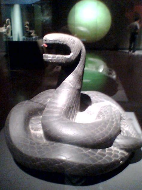 Dios Quetzalcoatltallado A Una Sola Pieza De Piedra Serpent Snake