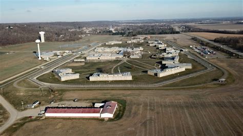 Ohio deploying stun guns inside two state prisons