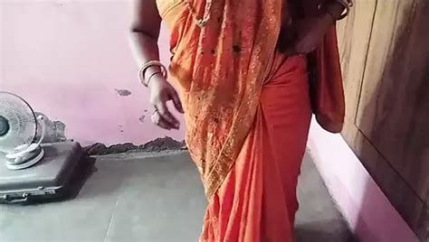 Sneha Got Horny In The Middle Of A Function XHamster