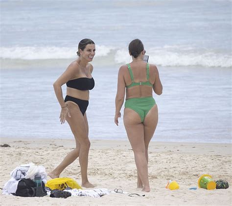 Tony Bellew S Wife Rachael Roberts Flaunts Her Figure In A Bandeau Bikini While Frolicking On