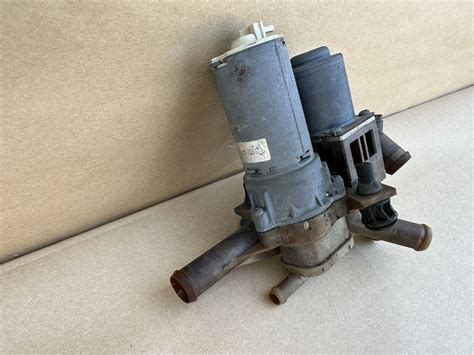 1994 1995mercedesw124e300ddieselheatercontrolwatervalveoem