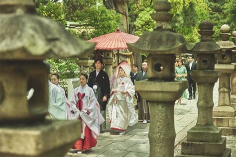 住吉大社 吉祥殿・「白無垢」の写真｜日本の結婚式