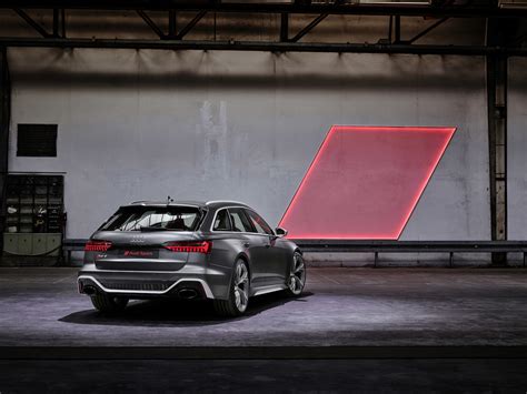 Audi Rs6 Avant Neue Bilder Des V8 Power Kombi Mit 600 Ps