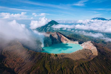 indonesia mountains