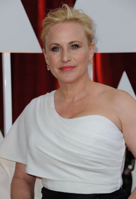 Patricia Arquette net worth through a magnifying glass. How rich is a star?