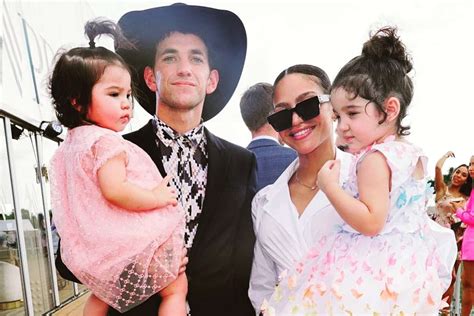 Cassies 3 Kids: All About Her Daughters Frankie and Sunny and Her Son