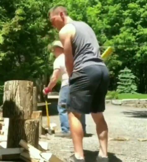 Pawb Huge Ass ThisVid