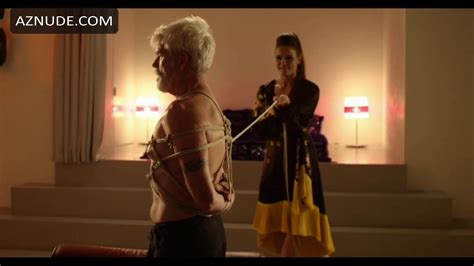 MEISJE VAN PLEZIER NUDE SCENES AZNude