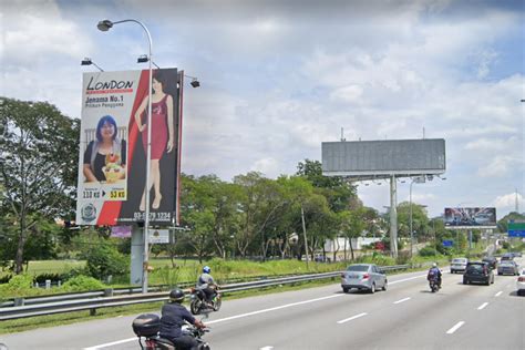 Firstboard 1 Sided Horizontal Unipole Billboard At Federal Highway