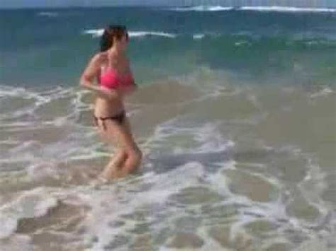 Wn Woman Loses Bikini Bottom In Public Water Park