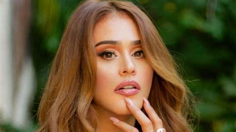 Yanet García en bikini Las FOTOS que la lanzaron a la fama como la Chica del Clima más sexy