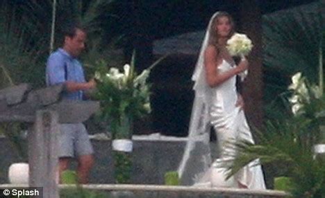 Tom Brady and Gisele Bundchen Celebrate Their Fifth Wedding Anniversary ...