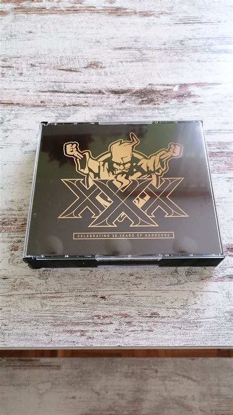 Thunderdome Years Of Hardcore Amazon De Musik CDs Vinyl