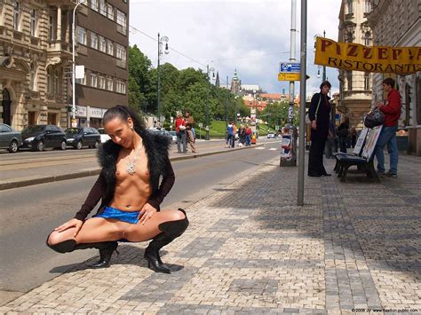 Babes Nude In Public Public Nudity PN Porn Pic