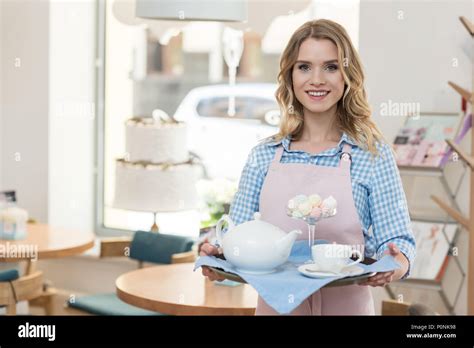 Blonde Waitress Hi Res Stock Photography And Images Alamy