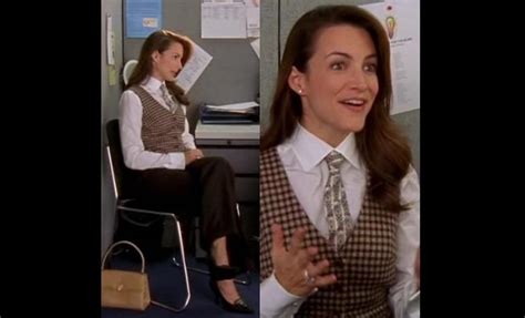 Sex And The City Turns Looking Back At Some Of The Most Iconic Outfits Worn By Carrie