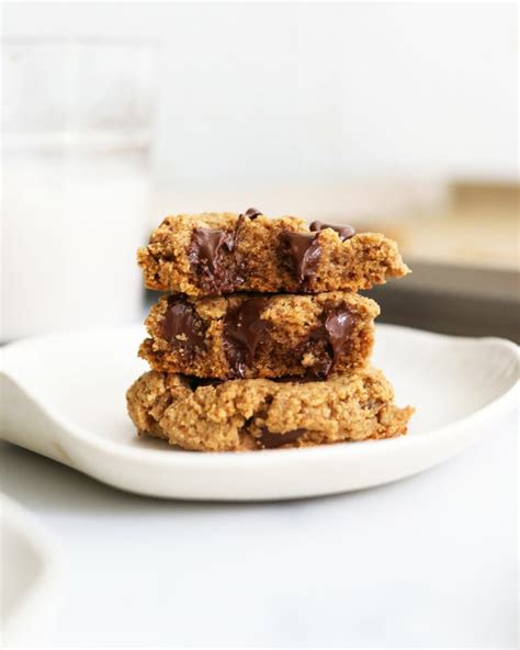 Peanut Butter Protein Cookies Recipe - Detoxinista