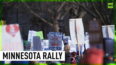 Hundreds Rally Outside Minnesota Governors Office Calling For Higher