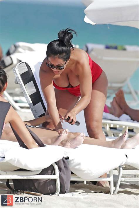 Kiara Mia In A Crimson Swimsuit In South Beach ZB Porn