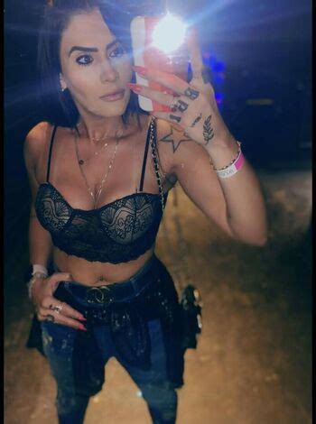 Aline Tavares Alinetavares Luisatavarests Nude Onlyfans The Fappening Plus