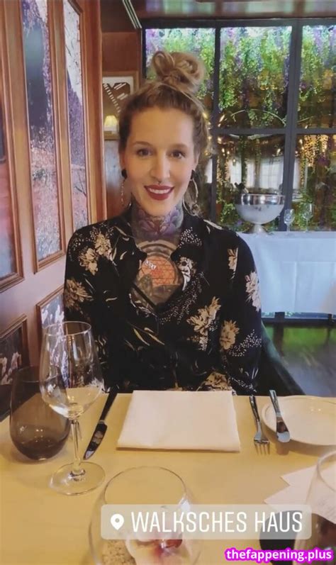 Lisa Rocketcock Lisa Rocketcock Lisarocketcockfree Nude Onlyfans Photo The Fappening