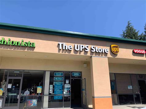 UPS Hours - Locations, Opening And Closing Time [Updated 2023]