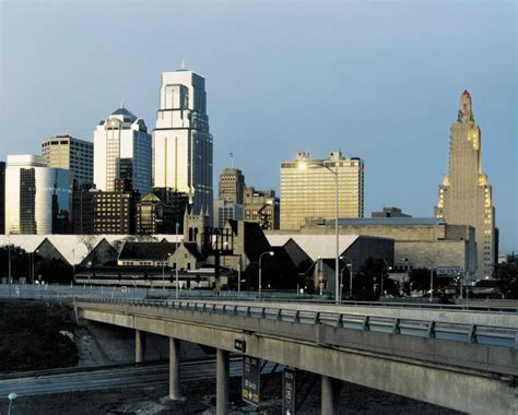 One Kansas City Place | BNIM | Kansas city, City, Kansas