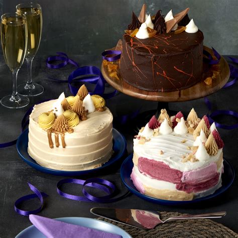 Where to Buy Vegan Birthday Cake [Updated 2022] | Veganuary