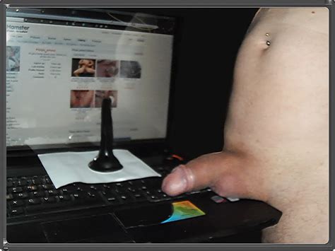 Plug anal complet dans linsertion dune bite dans un trou extrême 11 Pics xHamster