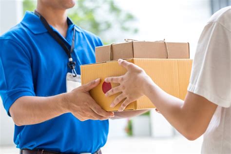 How to choose between Australia's many courier services | Camden Haven