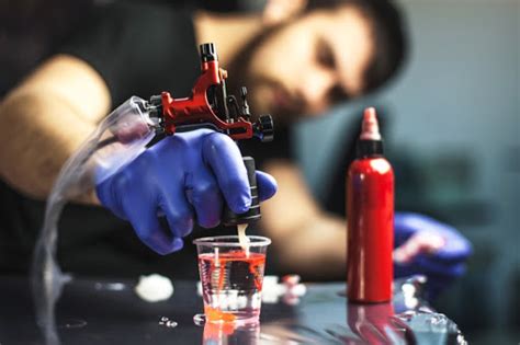 Купить недорогую краску для татуировок - контурная черная и цветная ...