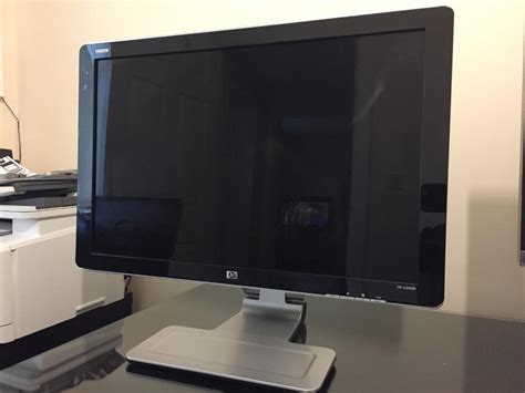 Hp W2408h 24 1080p Monitor With Built In Speakers In Birmingham