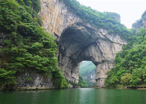 Yunmentum Bridge