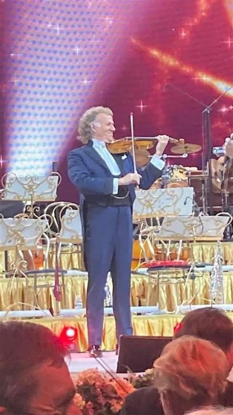 Pin De Manoli Caballero En Andre Rieu Director De Orquesta