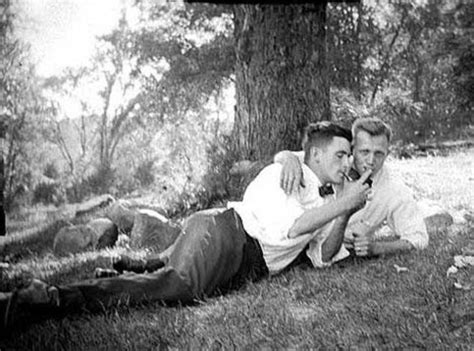 Vintage Gay Men Together Keranext