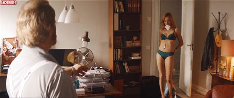 Naked Veslem Y M Rkrid In Jakten P Berlusconi