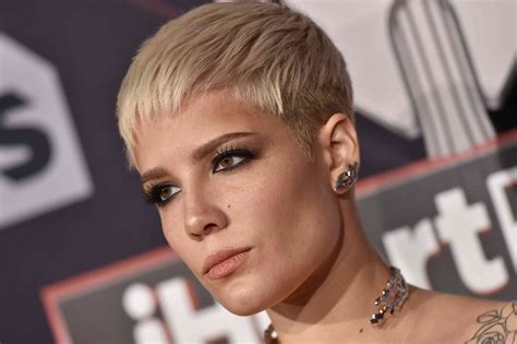 40 Iconic Celebrity Pixie Haircuts