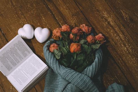 День Святого Валентина Цветы Книга - Бесплатное фото на Pixabay - Pixabay