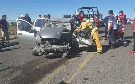 Choque En La México Puebla Deja Un Hombre Prensado Entre Los Fierros