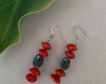 Boucles D Oreilles Naturelles En Graines Flamboyant Et Toloman Etsy