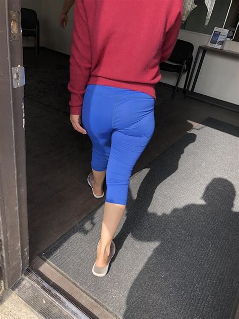 Milf Vpl Oc Spandex Leggings Yoga Pants Forum