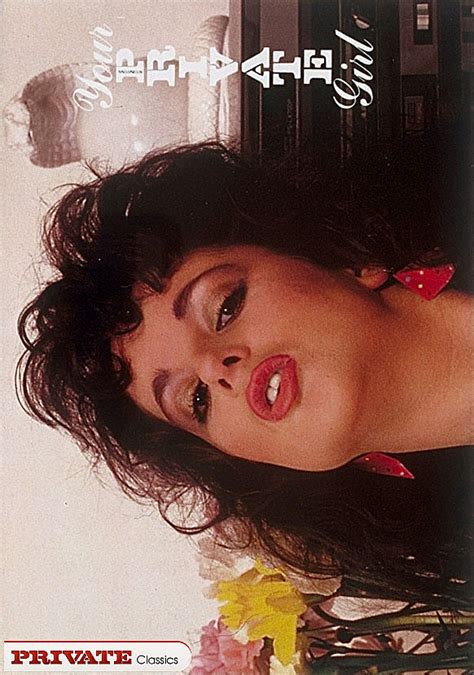 Naked Hottie Reveals Her Steaming Hot Body XXX Dessert Picture 6