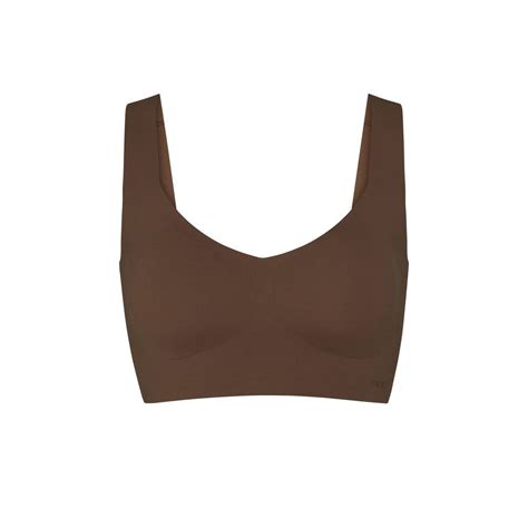 skims bra review   skims bras  large chests