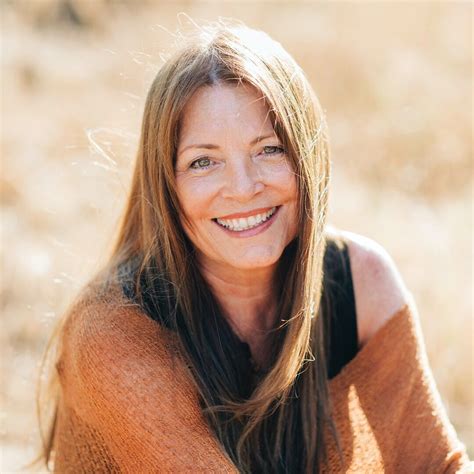 Uk Mary Pearson Books Biography Latest Update