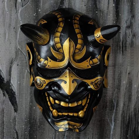 Hanya Mask