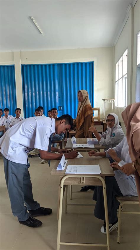 Implementasi P Suara Demokrasi Smk Negeri Bonjol