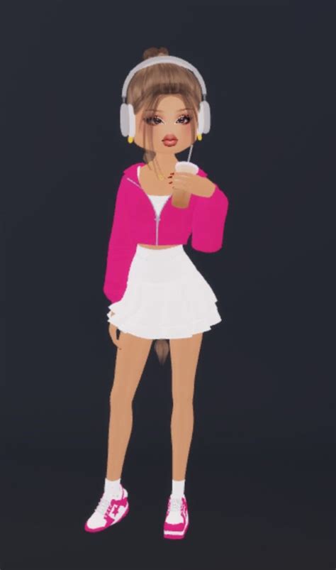 Preppy Dress To Impress Outfit