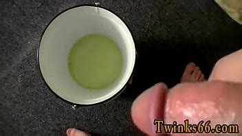 Chicos Desnudos Eddy Y Su Cubo De Mear Xvideos
