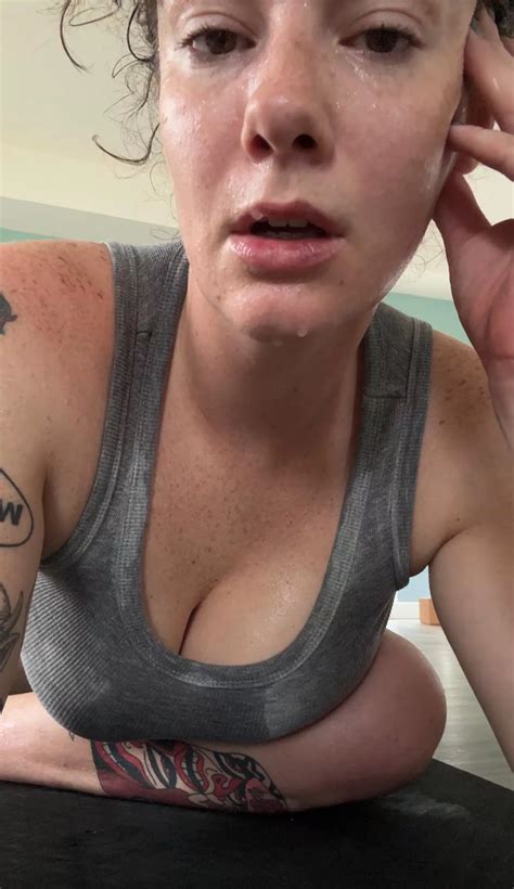 Even My Face Is Dripping With Sweet Sweat Nudes SweatyGirls NUDE PICS ORG