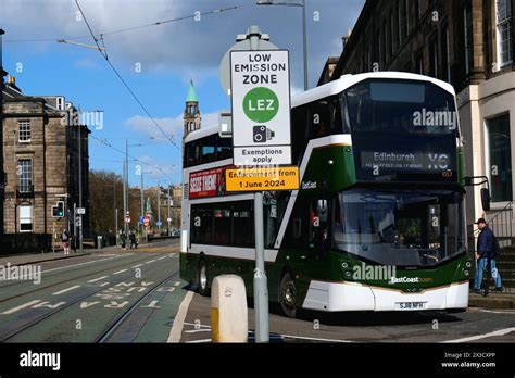 Edinburgh Ulez Signs And Infrastructure In Place Around The Ulez